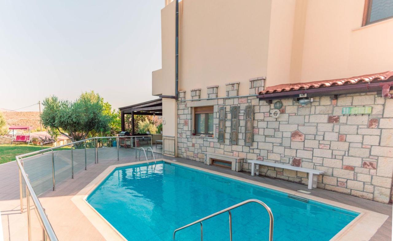 Luxury Villa Karteros Dış mekan fotoğraf